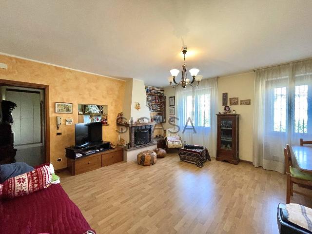 Apartament in {3}, Via Monte Rosa 3c - Photo 1