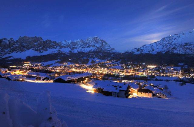 Trilocale in Via Roma, Cortina d'Ampezzo - Foto 1