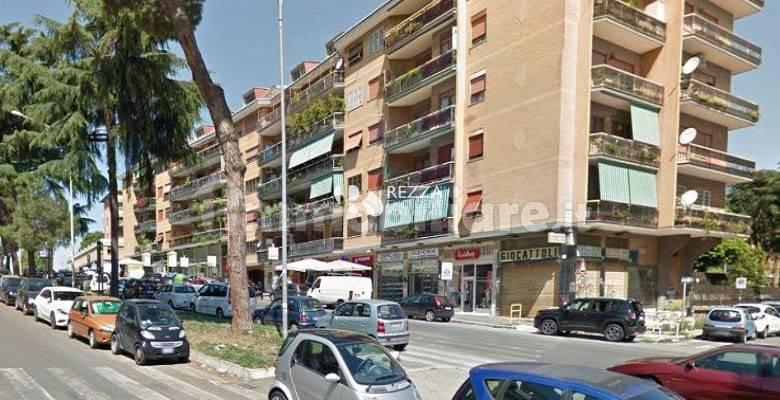 Locale commerciale in Via Ugo Ojetti, 00137 Roma Rm, Italia Sp03-703, Roma, {3} - Foto 1