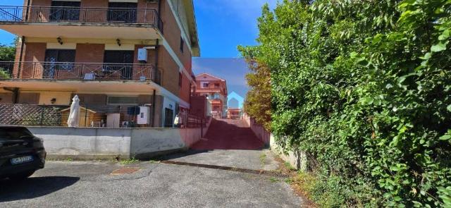 3-room flat in Viale Aldo Moro 151, Gallicano nel Lazio - Photo 1