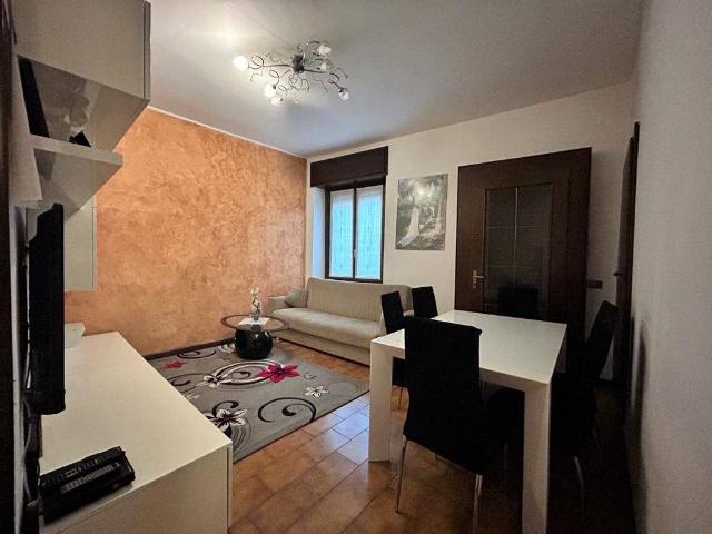 3-room flat in Via Raimondi, Lentate sul Seveso - Photo 1