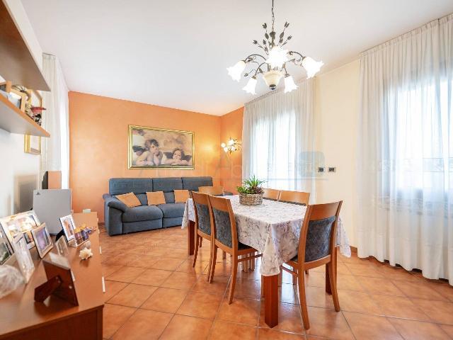 Villa in Via Monticano, Conegliano - Foto 1