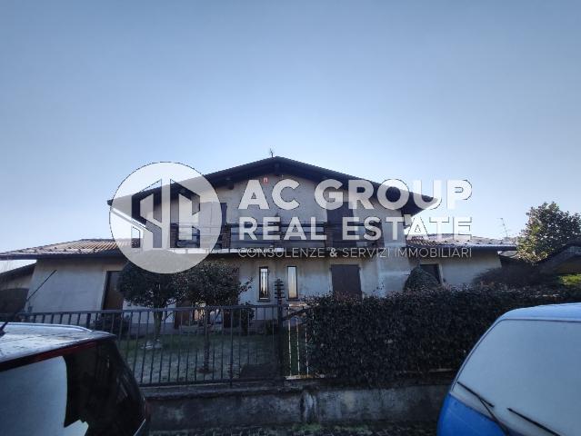 Mansion in Via Lazio 49, Lentate sul Seveso - Photo 1