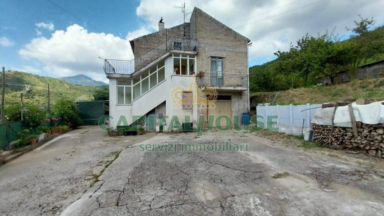 Villa in vendita a Fisciano