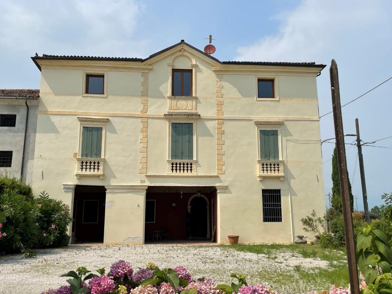 Villa in vendita a Vicenza