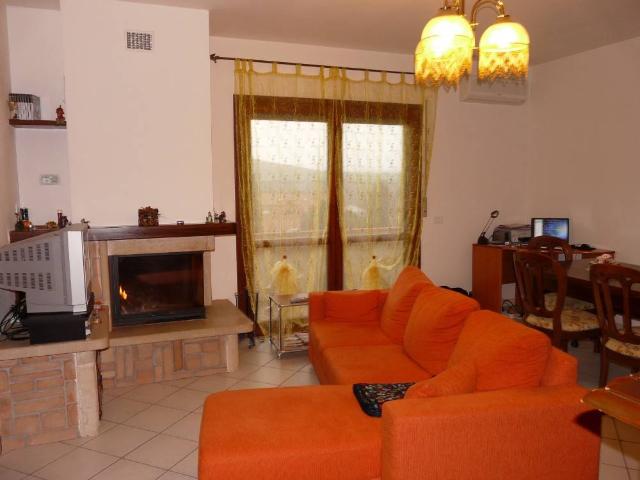 4-room flat, Montalcino - Photo 1