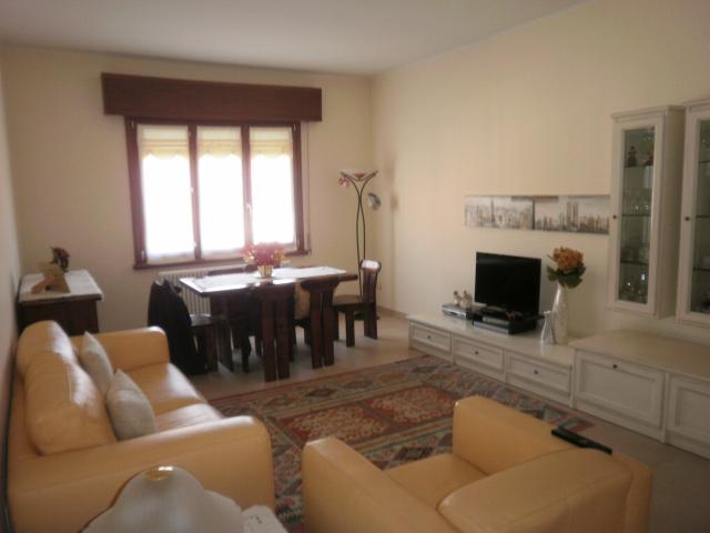 Apartament, Suzzara - Photo 1