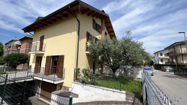 Villa in Vigonza Via Venezia, Vigonza - Foto 1