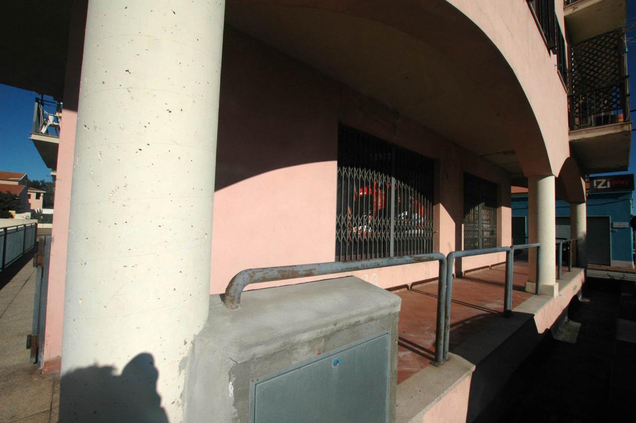 Negozio in Via Vela, Olbia, {3} - Foto 2