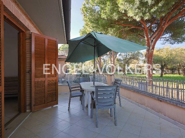 3-room flat in Via Litoranea, Follonica - Photo 1