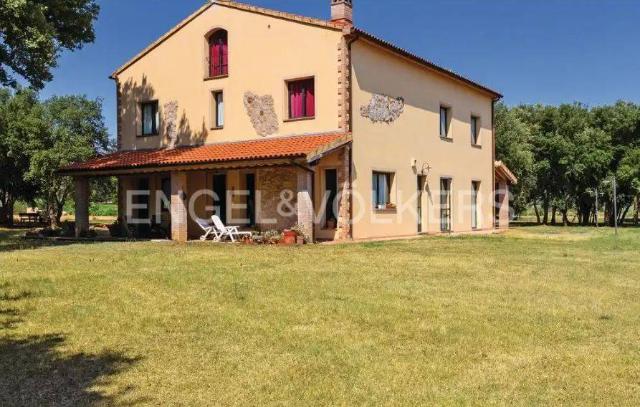 Country house or cottage in {3}, Strada Provinciale Roccastrada - Photo 1