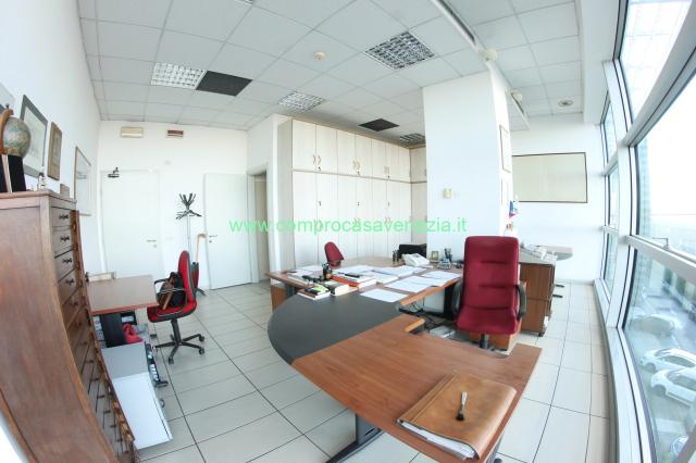 Office in {3}, Via delle Industrie - Photo 1