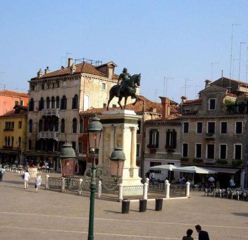 Magazzino in {3}, Campo S.S. Giovanni E Paolo - Foto 1