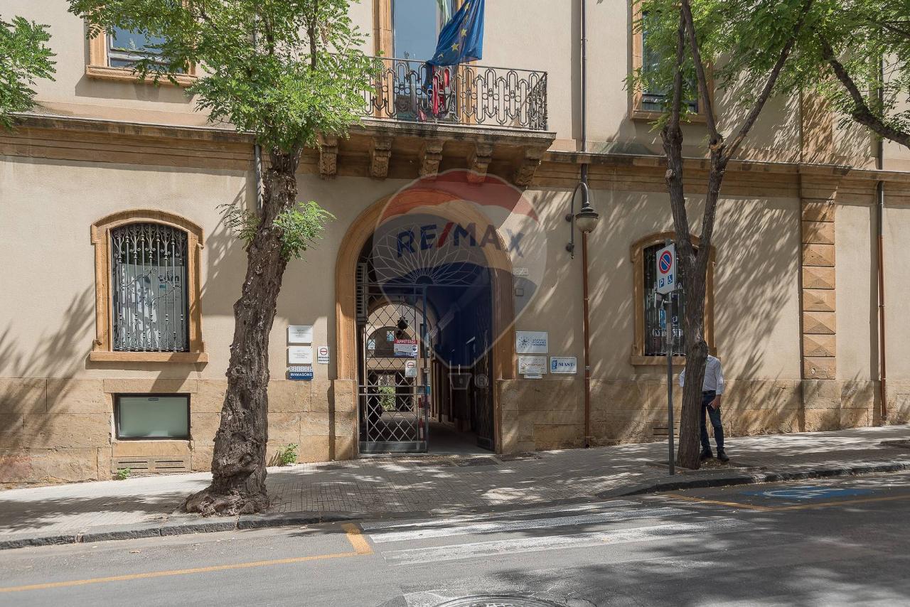 Ufficio in Via Cavour 41, Caltanissetta - Foto 1