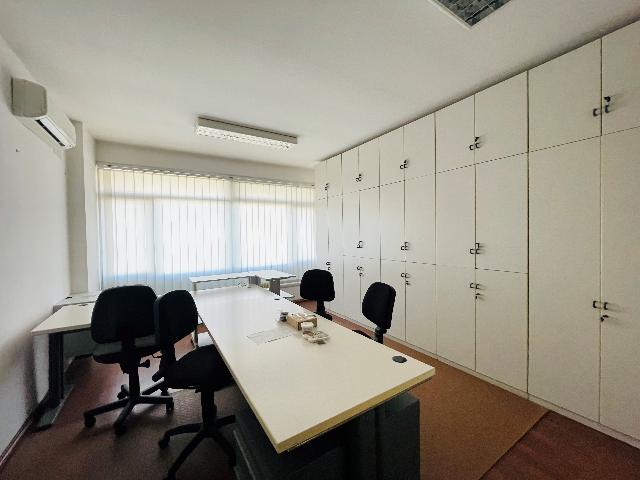 Büro, Udine - Foto 1