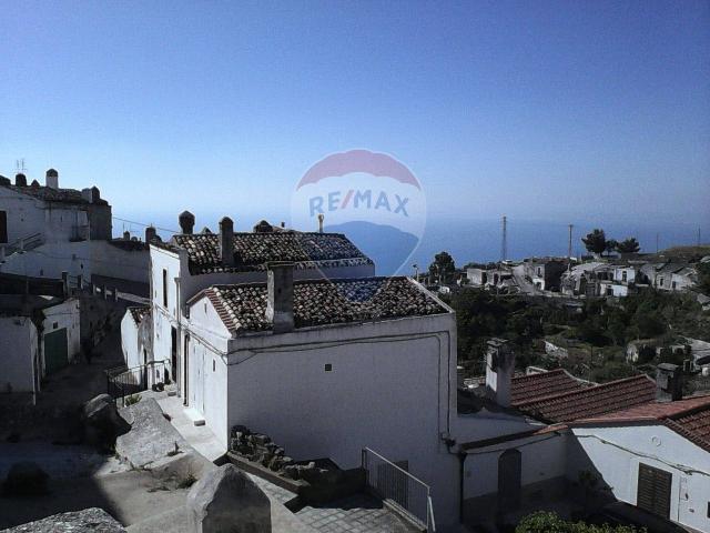 Casa indipendente in Via del Meriggio 19, Monte Sant'Angelo - Foto 1