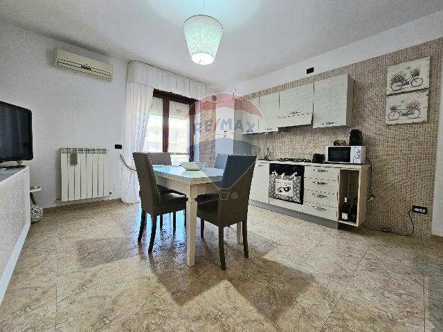 Vierzimmerwohnung in Via Frassati 1, Lucera - Foto 1