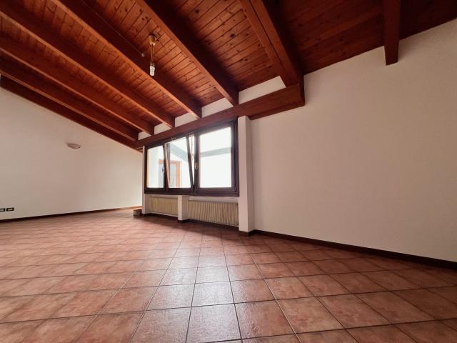 3-room flat in Via Quirico Rossi, 22, Lonigo - Photo 1