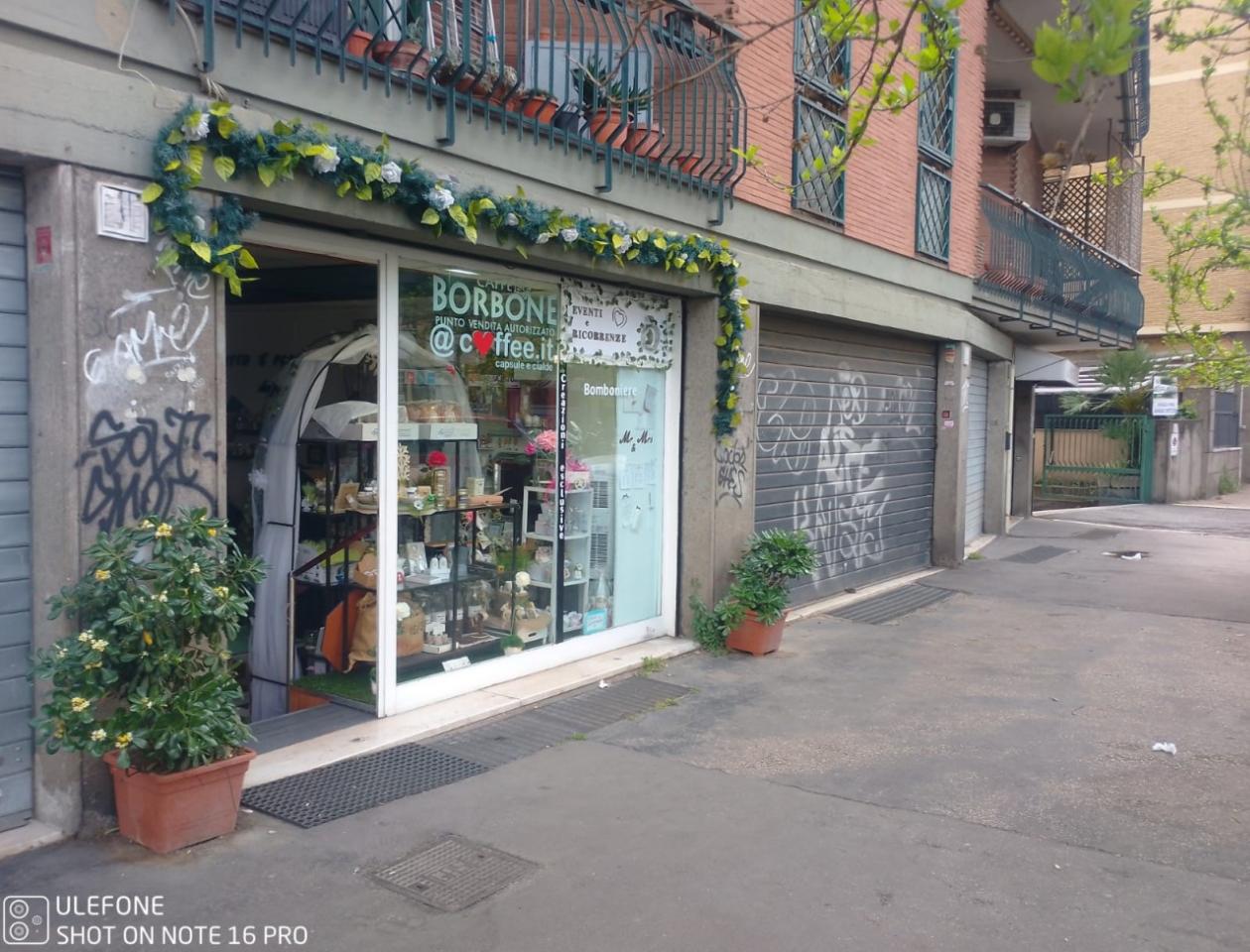 Negozio in Via Mondragone, Roma, {3} - Foto 2