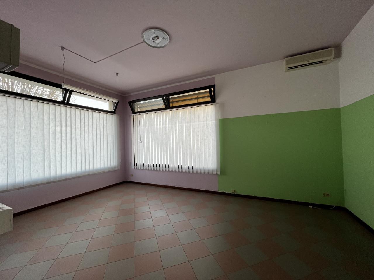 Ufficio in , Borgo Veneto, {3} - Foto 2