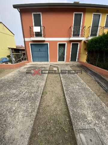 Villa in Via G. Matteotti N. 20 Bis - Cavarzere, Cavarzere - Foto 1