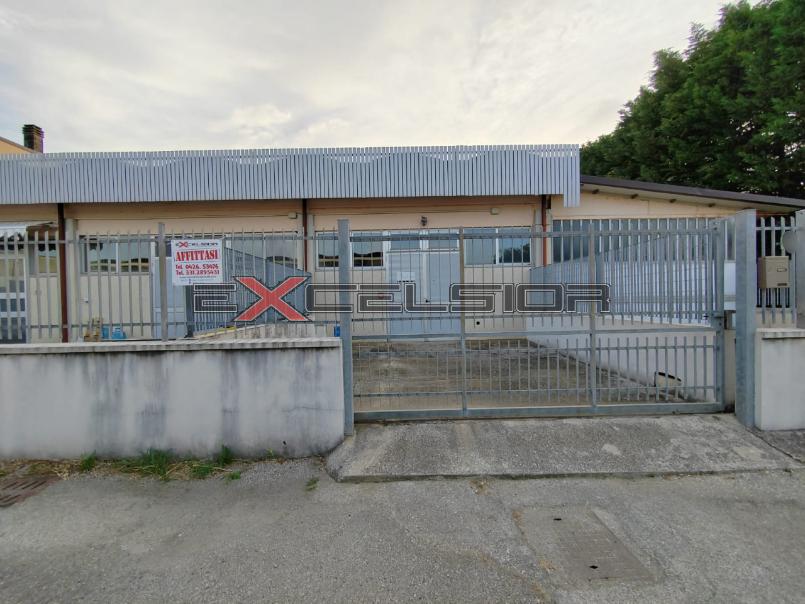 Capannone in Via G. Matteotti N.20 Bis - Cavarzere (Ve), Cavarzere, {3} - Foto 2