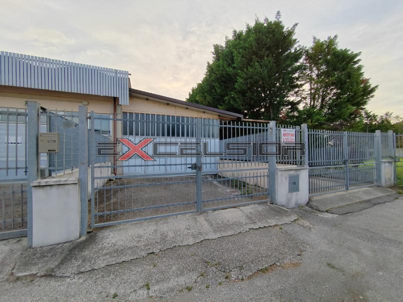 Capannone in Via G. Matteotti N.20 Bis - Cavarzere (Ve), Cavarzere, {3} - Foto 1
