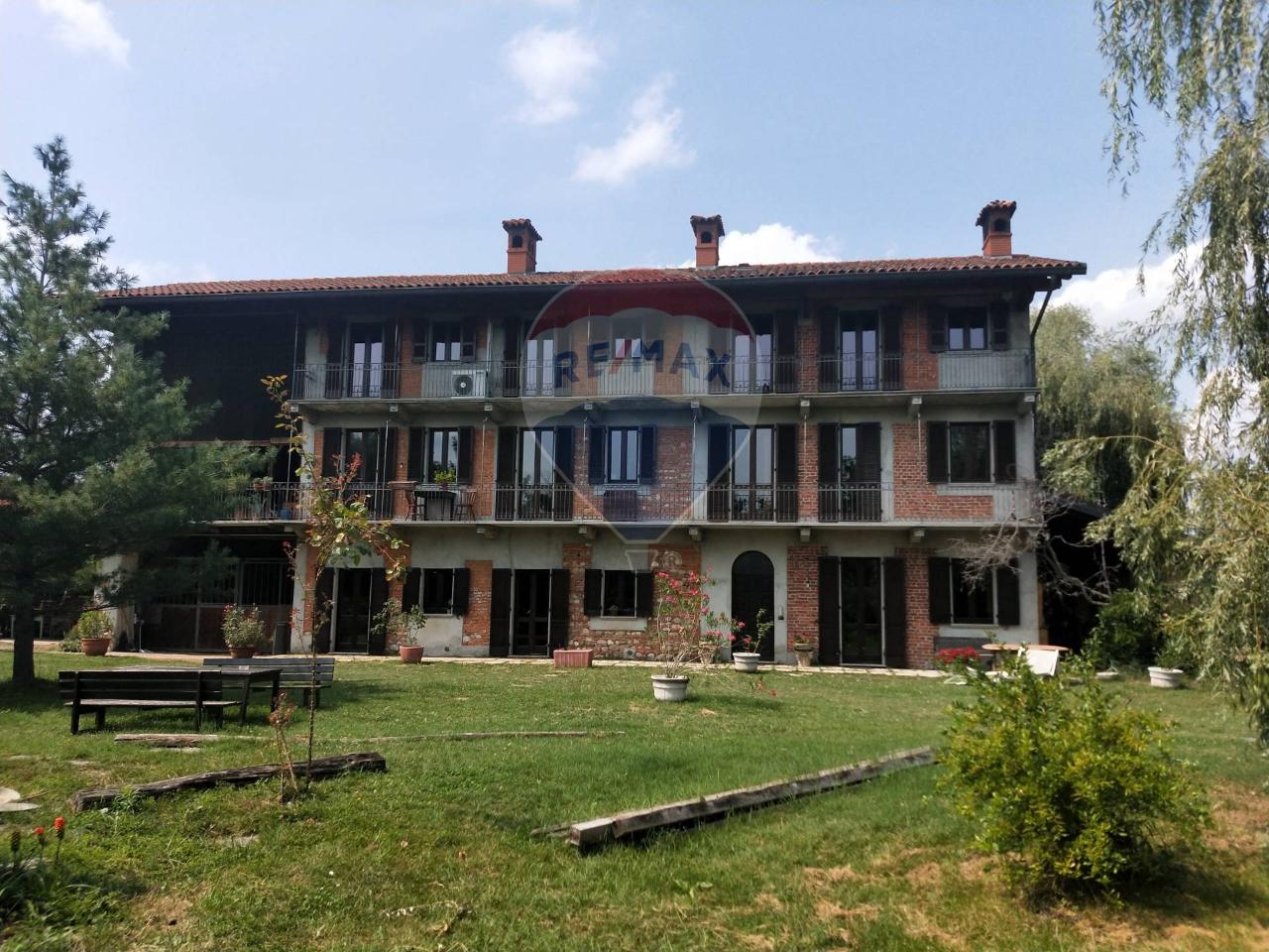 Casa indipendente in vendita a Oleggio
