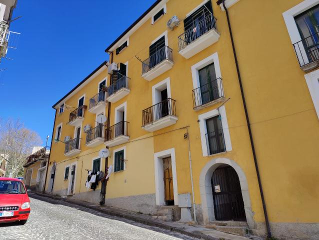 3-room flat in Via S.Antonio, Eboli - Photo 1