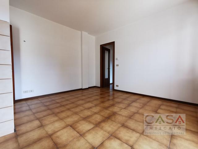 2-room flat in Via del Traverso, Pordenone - Photo 1