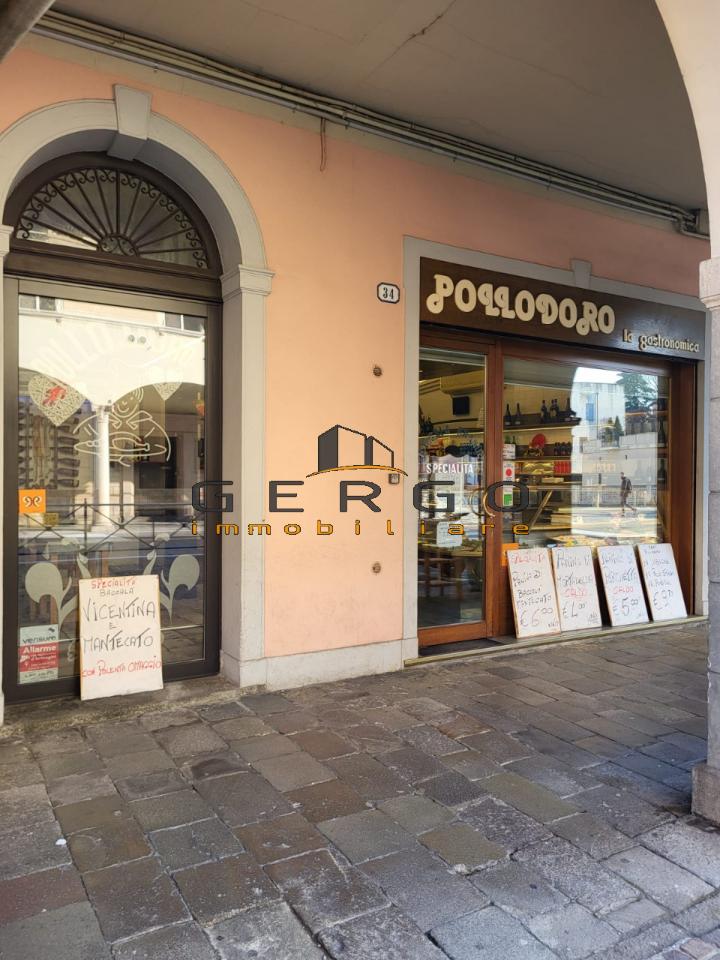 Negozio in vendita a Padova