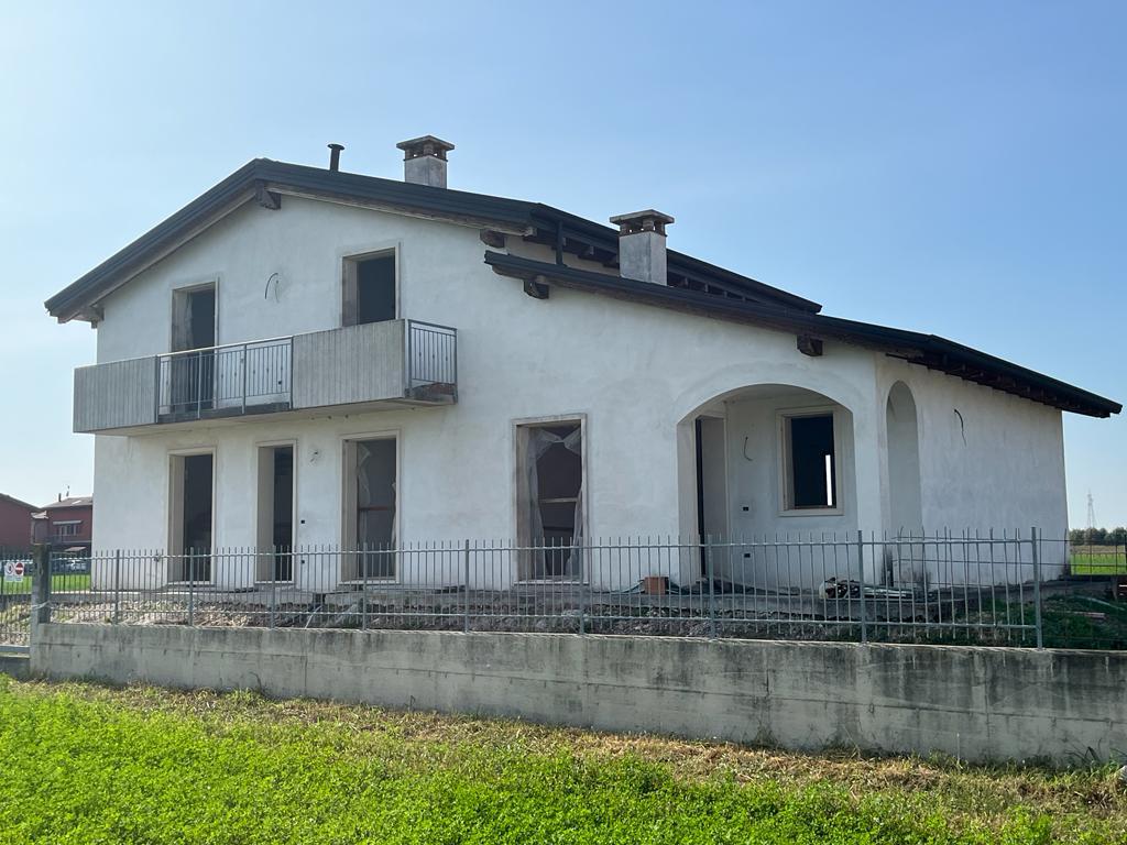 Villa in vendita a Vigasio