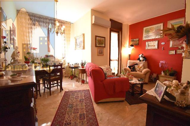 2-room flat in Via Cavour 20, Rovello Porro - Photo 1