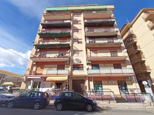 4-room flat in Via Magistrati Falcone E Borsellino 109, Termini Imerese - Photo 1