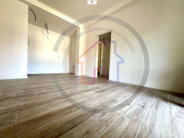 3-room flat, Melzo - Photo 1