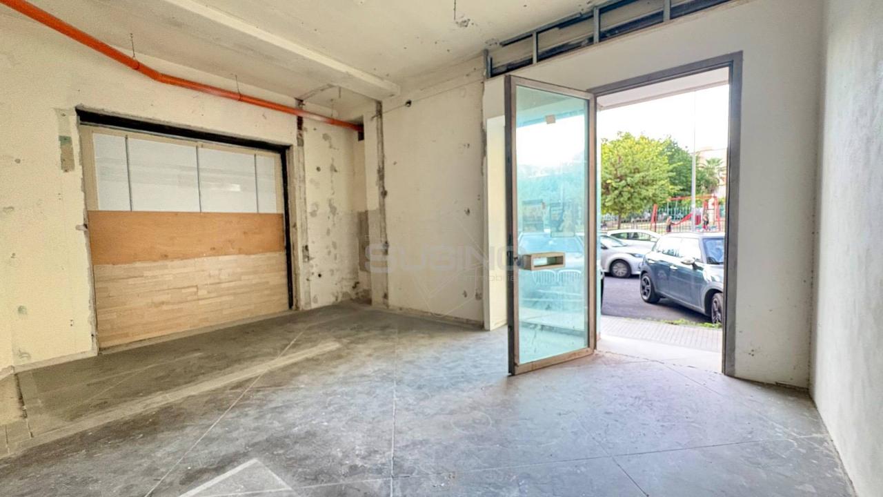 Negozio in Via Tagliamento 9, Siracusa, {3} - Foto 2