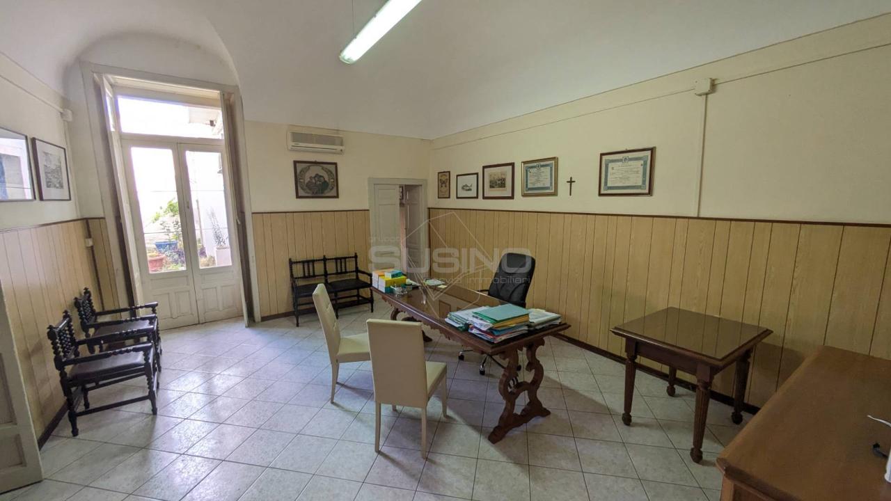 Ufficio in Corso Vittorio Emanuele 481, Floridia, {3} - Foto 2