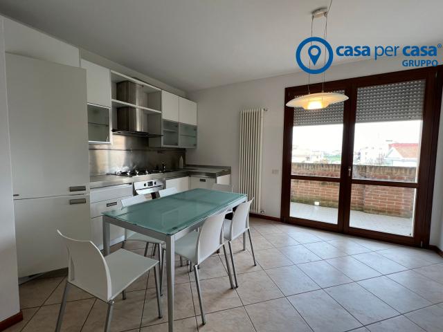 3-room flat in Via Ramelli, 5, Rovigo - Photo 1