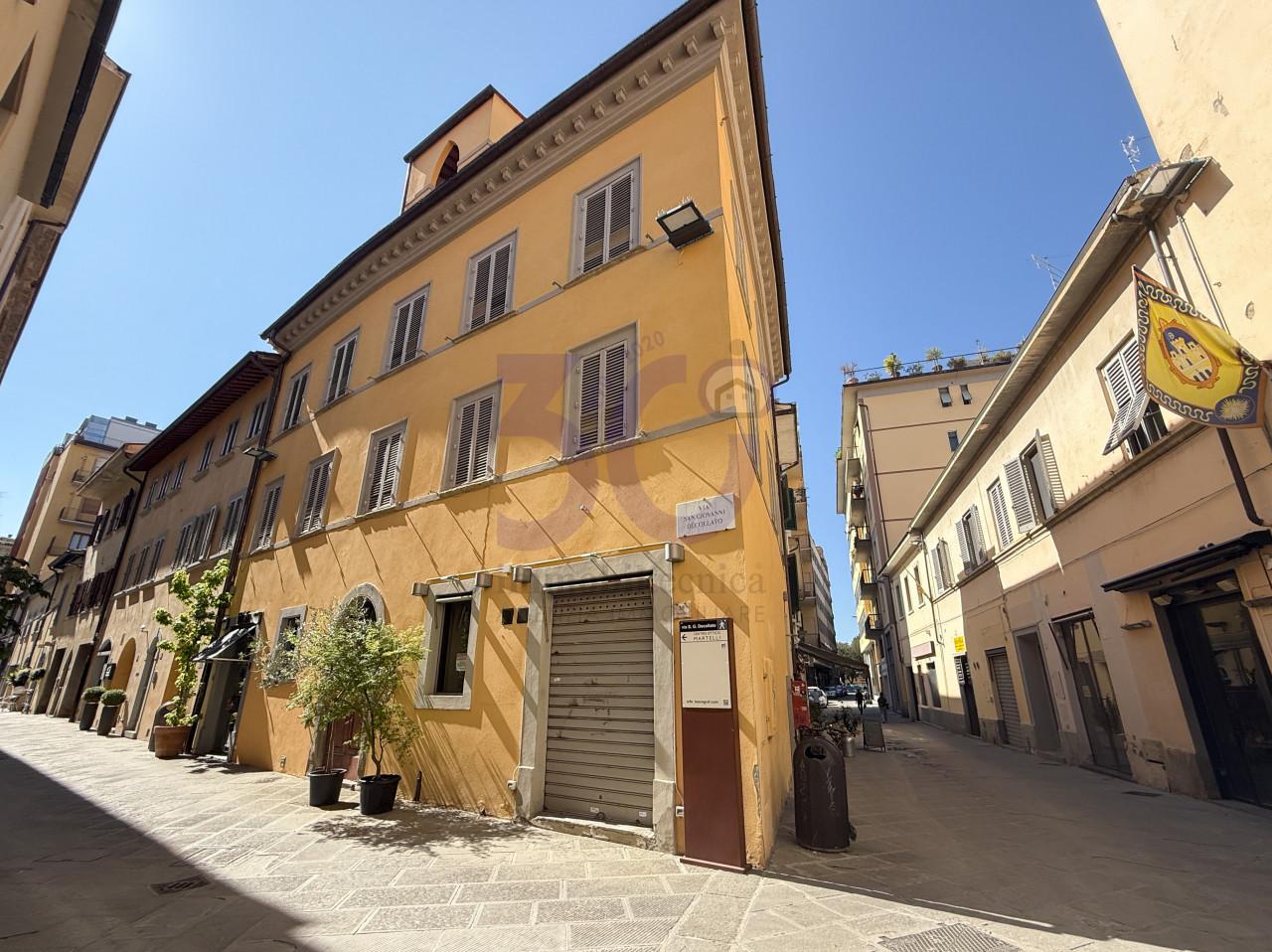Negozio in Centralissimo, Arezzo, {3} - Foto 1