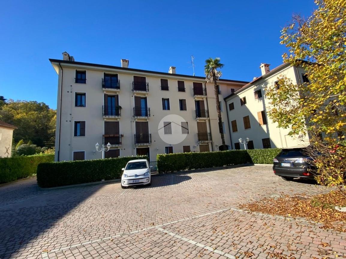 Appartamento in vendita a Torreglia