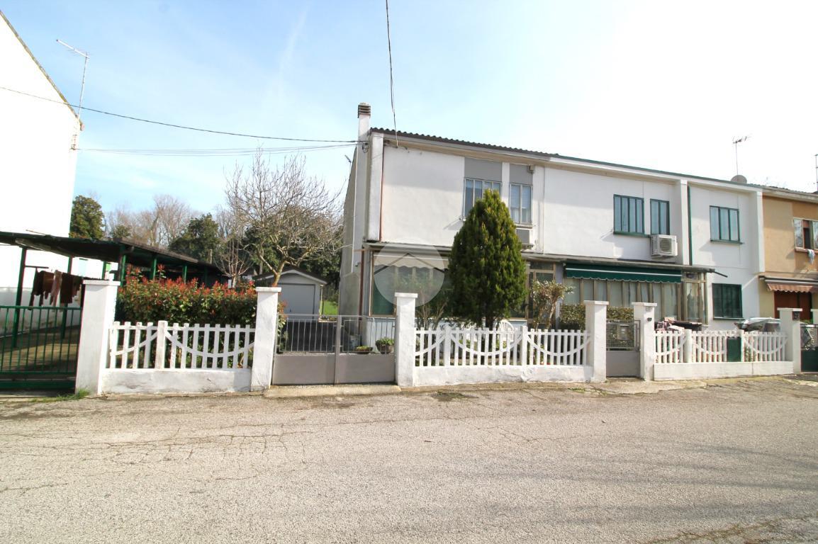 Casa indipendente in vendita a Battaglia Terme