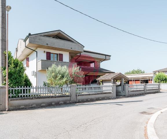 Casa indipendente in Via Capannaguzzo, Cesena - Foto 1