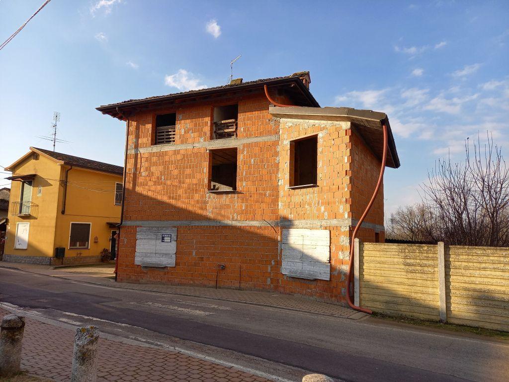 Villa a schiera in vendita a Badia Pavese