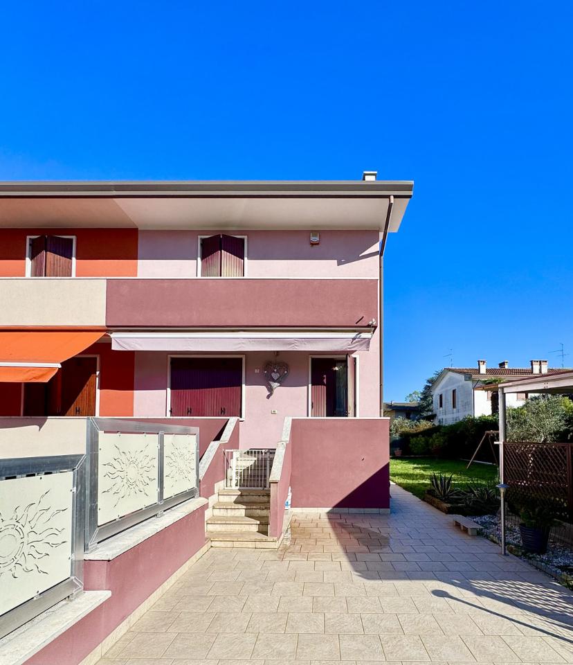 Villa in vendita a Albaredo D'Adige