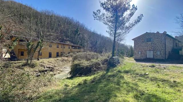 Country house or cottage, Gubbio - Photo 1