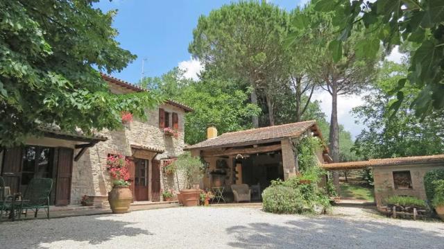 Country house or cottage, Todi - Photo 1