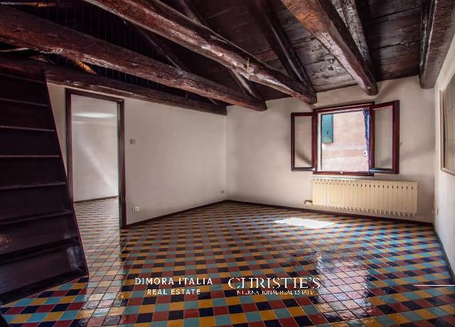 2-room flat, Venezia - Photo 1