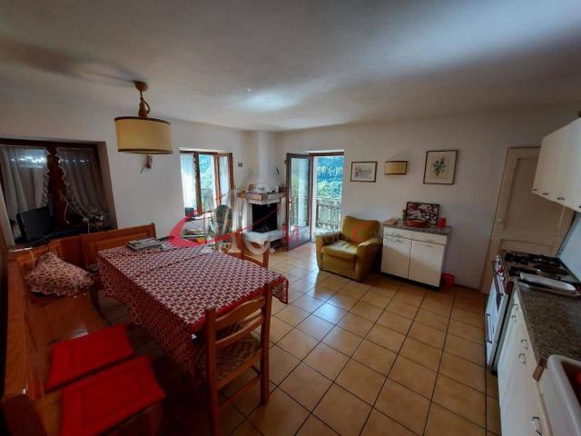 Dreizimmerwohnung in Località Parrocchia, Vallarsa - Foto 1