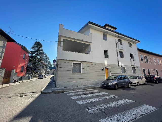 Vierzimmerwohnung in Via Carlo Cattaneo 65, Legnano - Foto 1