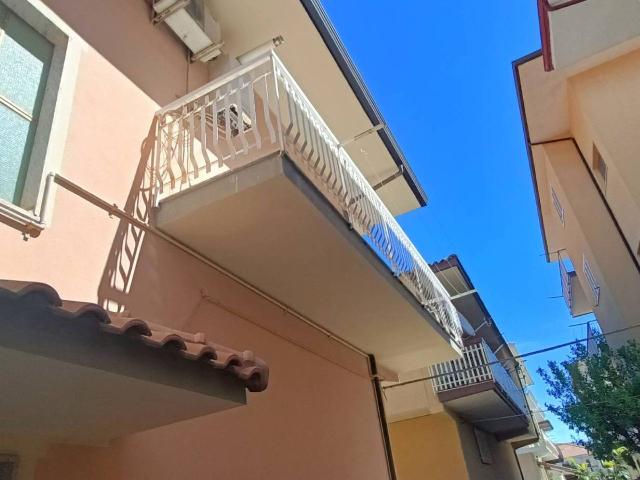 Vierzimmerwohnung in Via Prunia, Lamezia Terme - Foto 1